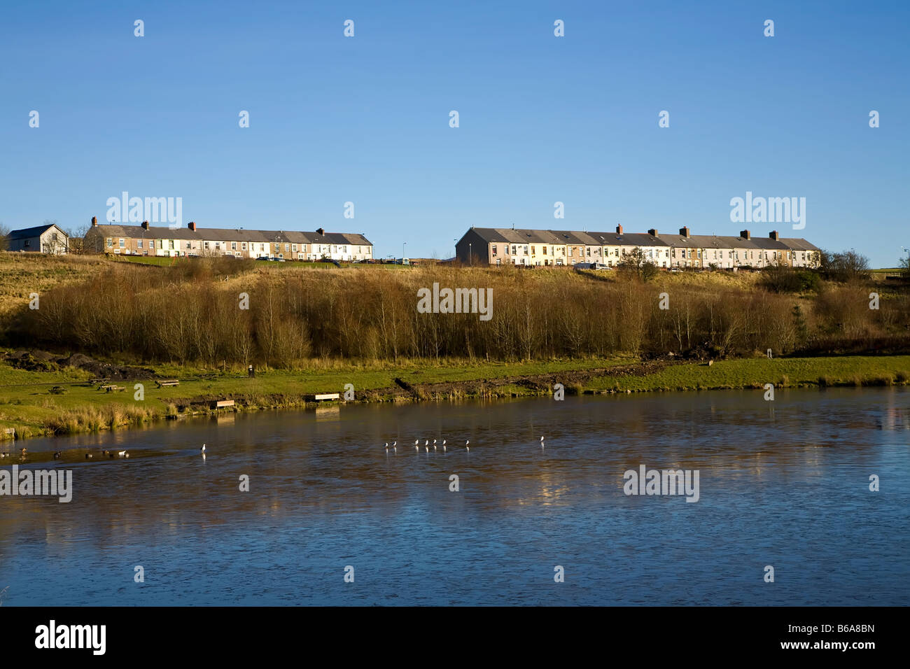 Alten Bergleute terrassenförmig angelegten Hütten am Garn-yr-Erw Blaenavon Torfaen District Wales UK Stockfoto