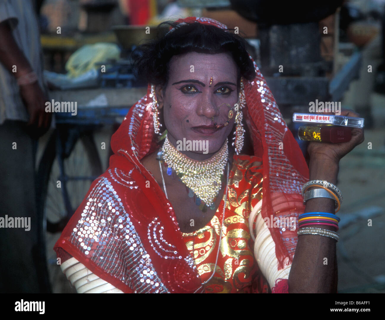 Eunuch in das Kamel Indien Pushkar fair Stockfoto