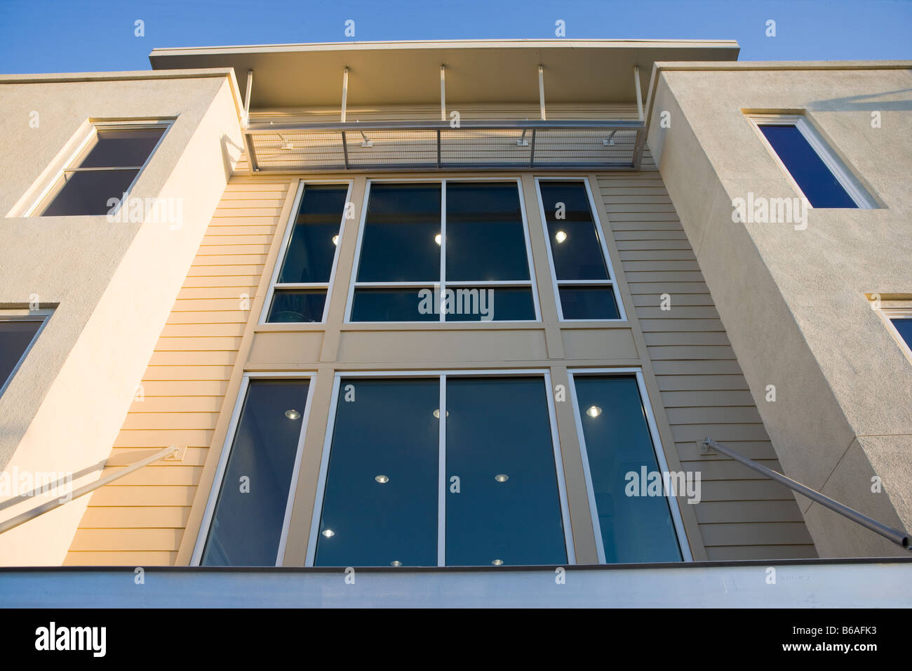 Detail front außen moderne Loft Stil Eigentumswohnung Stockfoto