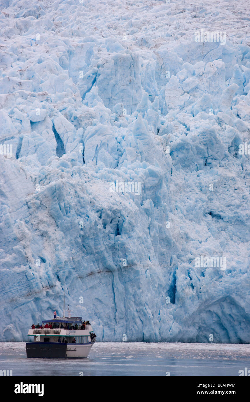Kenai Fjord Tours Schiff am Aialik Gletscher Aialik Bay Kenai Fjords Nationalpark Alaska Stockfoto