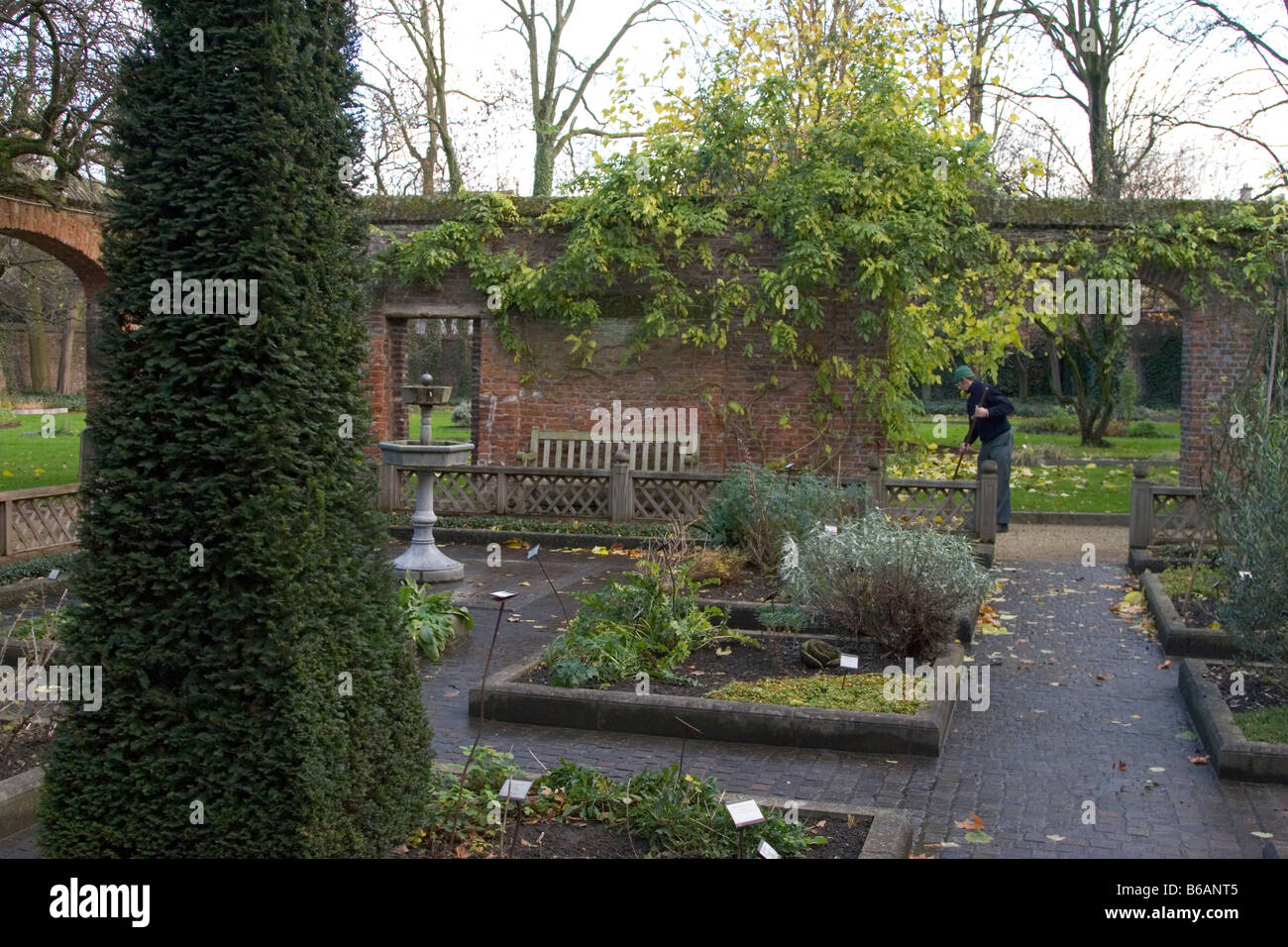 Maison d'Erasmus Museum in dem Gebäude, wo der Schriftsteller Philosoph und Theologe Erasmus lebte und arbeitete während seiner Lebenszeit Stockfoto