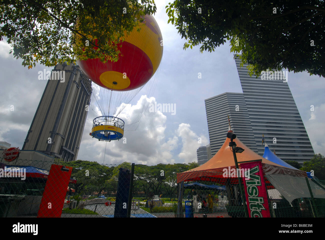 DIE DHL BALLON IN SINGAPUR Stockfoto