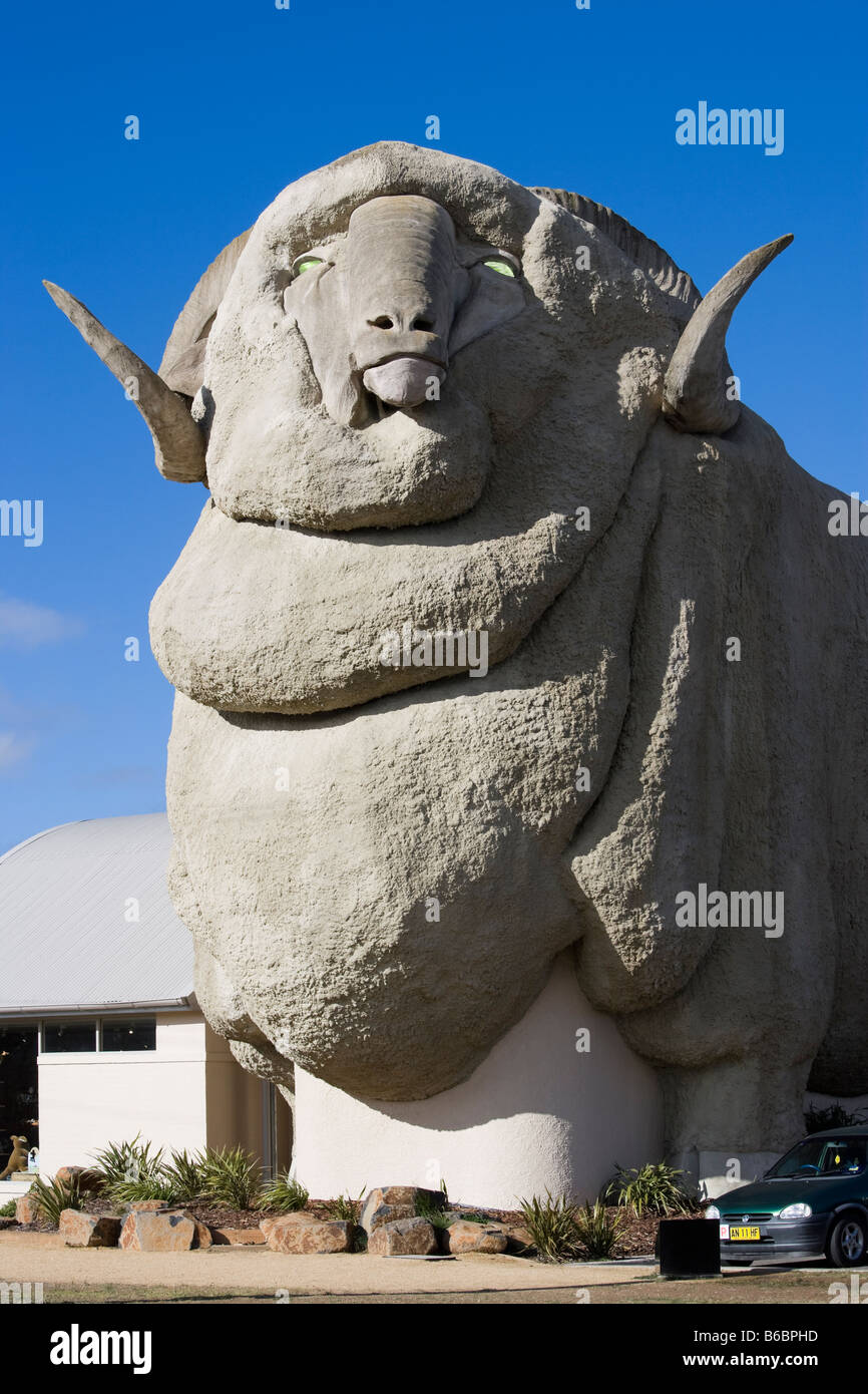 Die Big Merino in Goulburn Australien. Die Welten größte Merino Statue auf 15,2 m, 97 t. Stockfoto