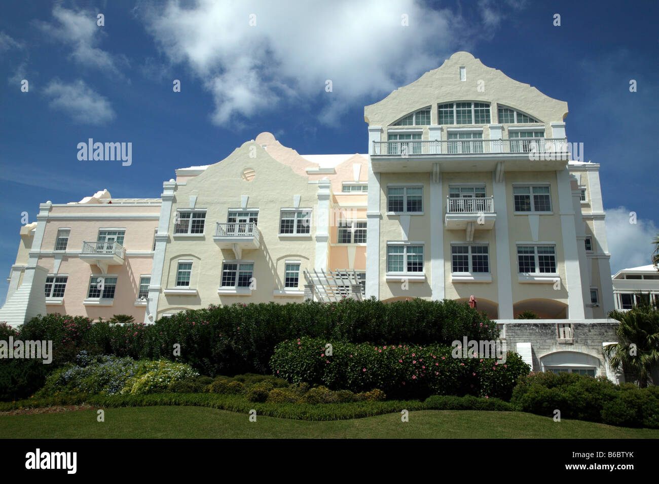 Hauptsitz des Unternehmens auf eine Versicherung auf Front Street, Hamilton, Bermuda Stockfoto