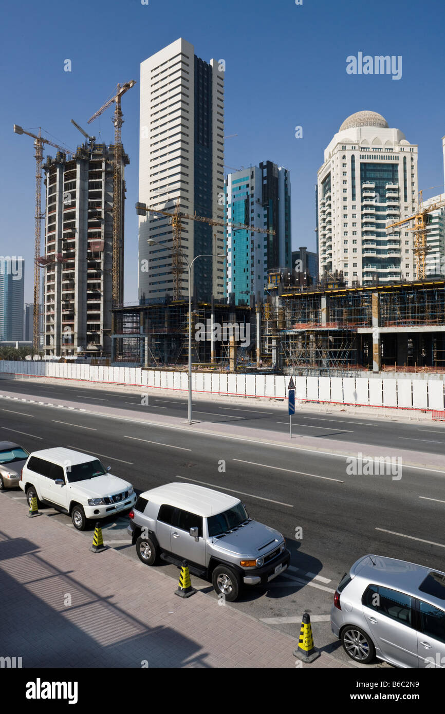 Bau von Hochhäusern in Doha, Katar Stockfoto
