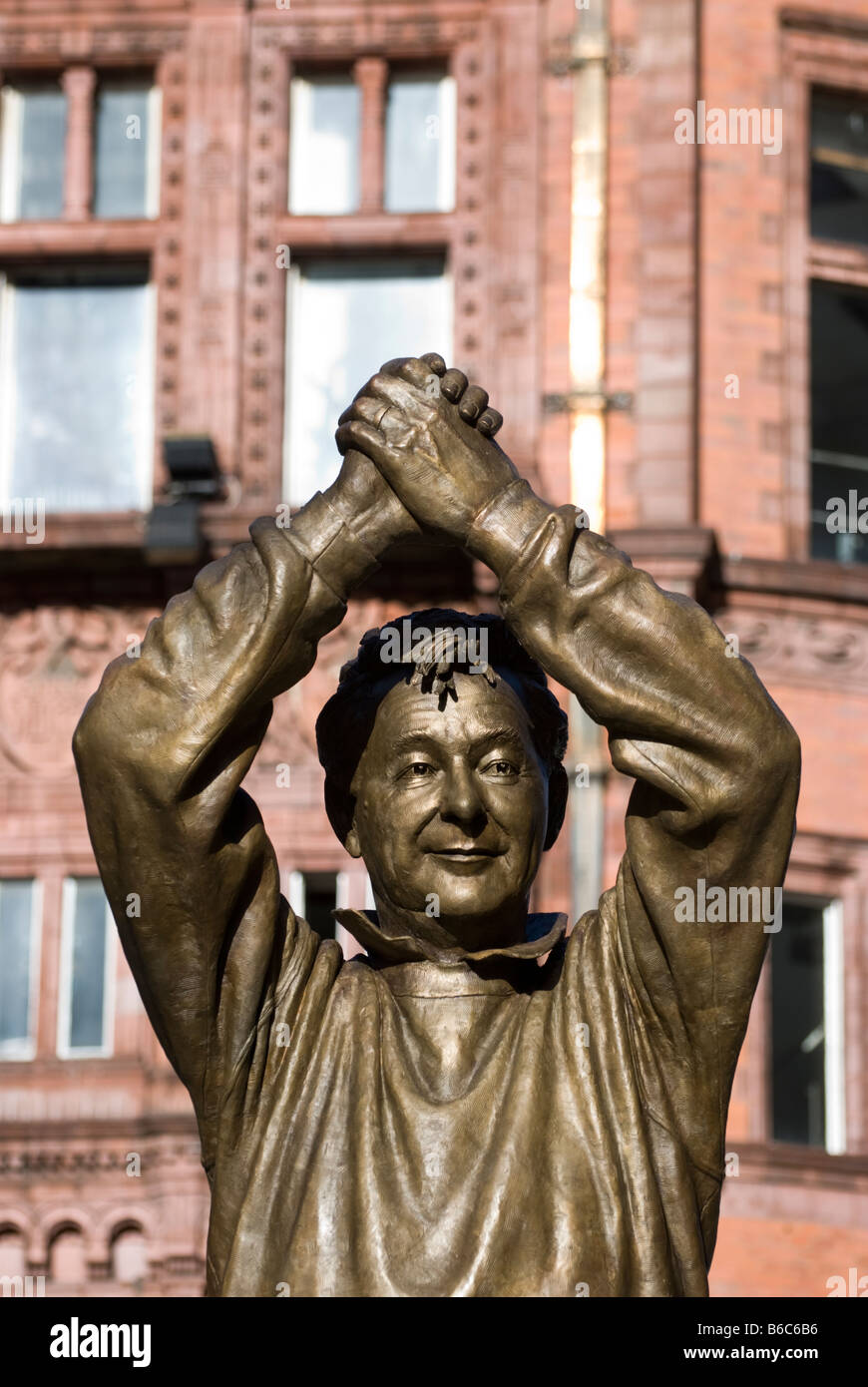 Die Bronzestatue von Brian Clough OBE Stockfoto