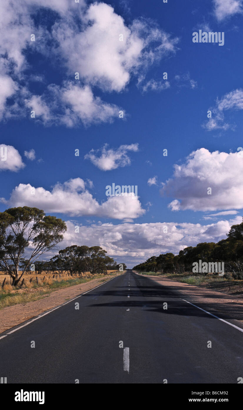 Autobahn, Outback Australien Stockfoto