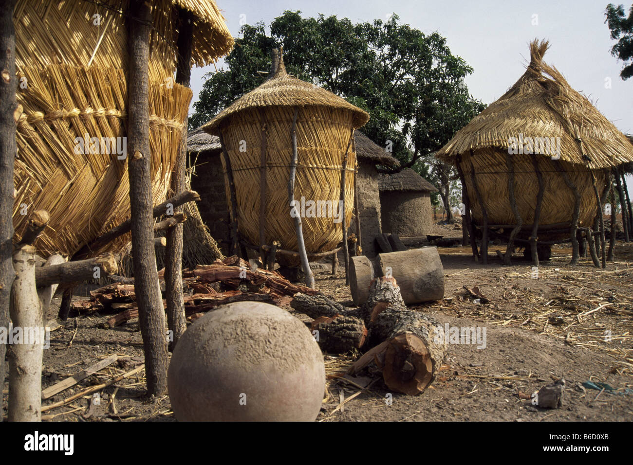 Hütten im Dorf, Kassena, Tiebele, Burkina Faso Stockfoto