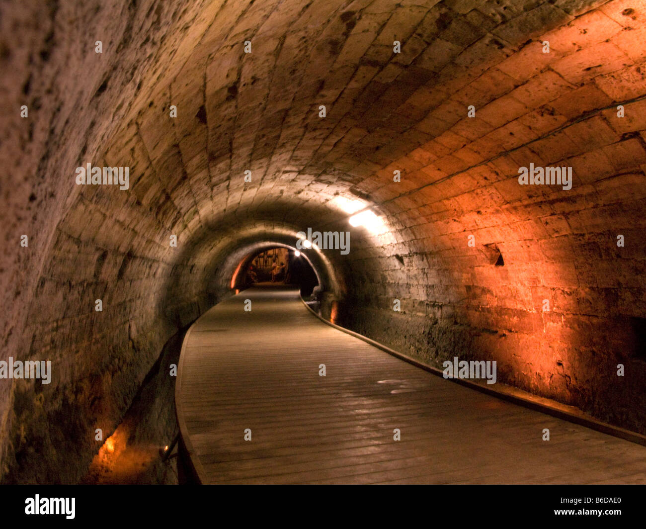 UNTERIRDISCHE MITTELALTERLICHE RITTER TEMPLAR WASSER TUNNEL ZITADELLE ACCO ALTSTADT WESTLICHEN GALILÄA ISRAEL Stockfoto