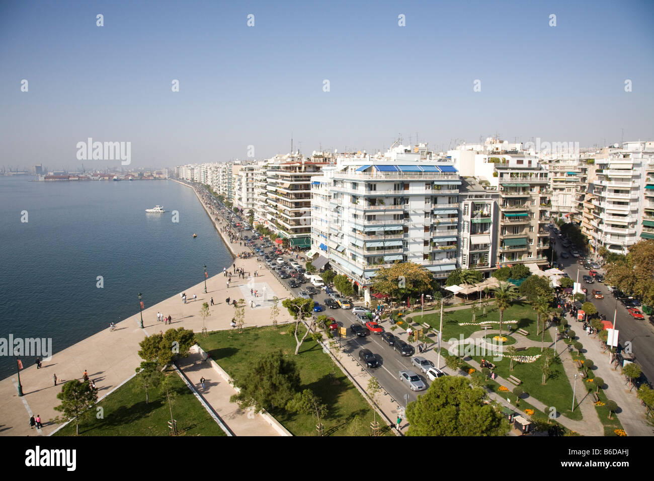 Promenade am Wasser Thessaloniki Griechenland Stockfoto