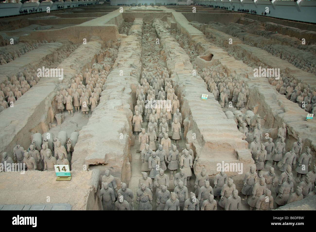 Ausgegrabenen Terrakotta-Soldaten in Xian China Stockfoto