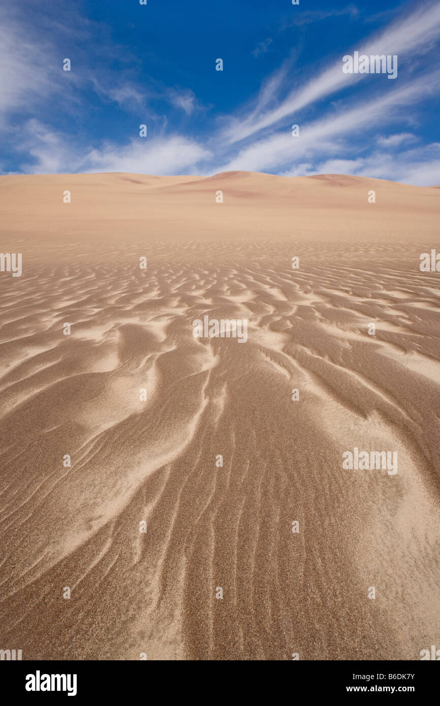 Afrika Namibia Skeleton Coast Wilderness Wind geblasen Sandformen Muster in Sanddünen entlang der Atlantischen Ozean in der Nähe von Torra Bay Stockfoto