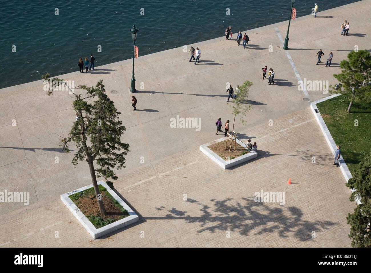 Promenade am Wasser Thessaloniki Griechenland Stockfoto