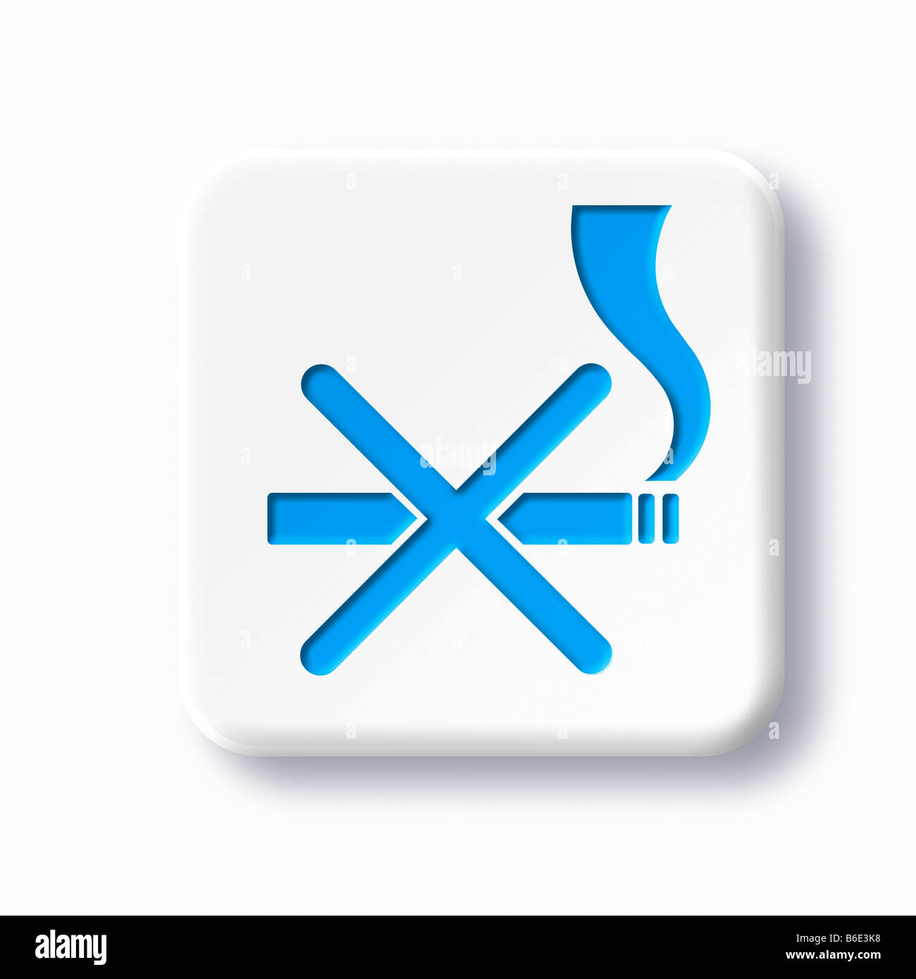 Kein Rauchen Symbol vor weißem Hintergrund Stockfoto