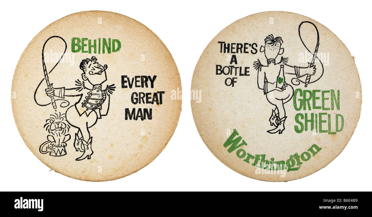 hinter jedem großen Mann Worthington Zirkus Theres eine Flasche grün Schild simGangster Achterbahn Rest Gläser Bier trinken Öffentlichkeit ho Stockfoto