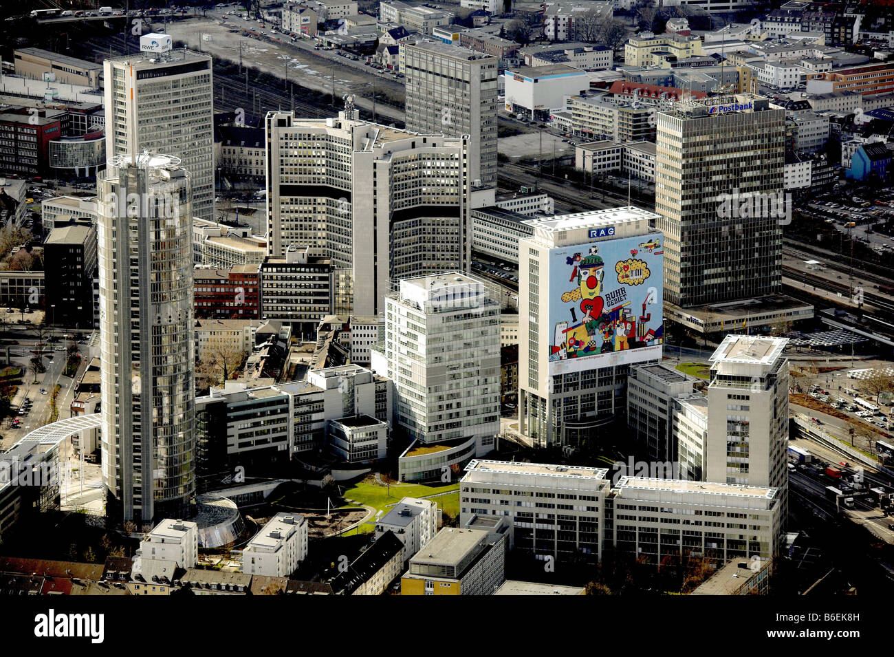 Luftbild, Kunstwerk von Verschleierung RAG Gebäude, Essen-Mitte, Otmar Alt, Ruhrgebiet, Nordrhein-Westfalen, Deutschland, Europa Stockfoto