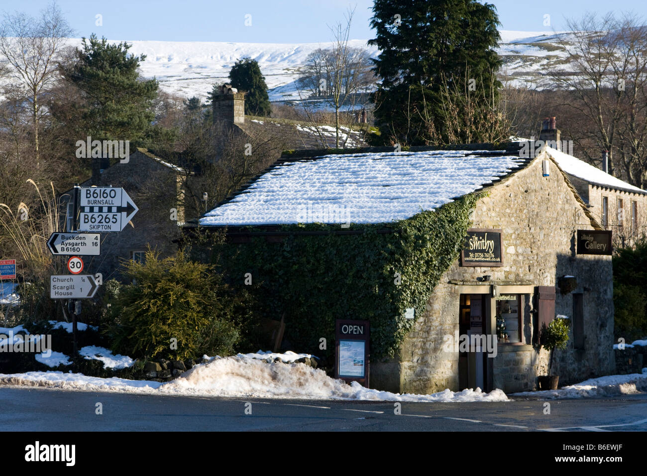 Kettlewell Dorf Winter Schnee Yorkshire Dales National Park England uk gb Stockfoto