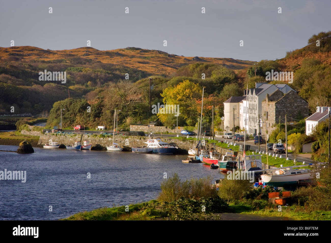 Der Hafen von Clifden, Connemara, Irland Stockfoto