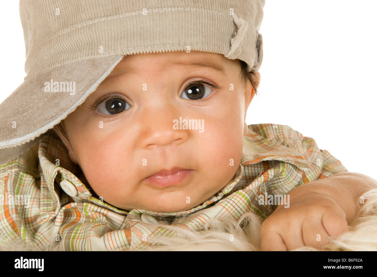 Baby, 4 Monate alten, aussehende ernest Stockfoto