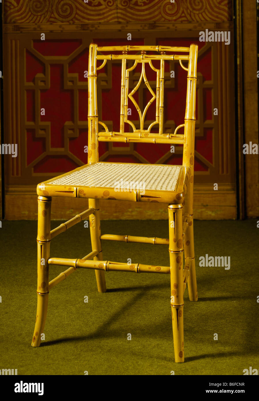 Stuhl Bambus Knigspavillon Brighton Stockfotografie - Alamy