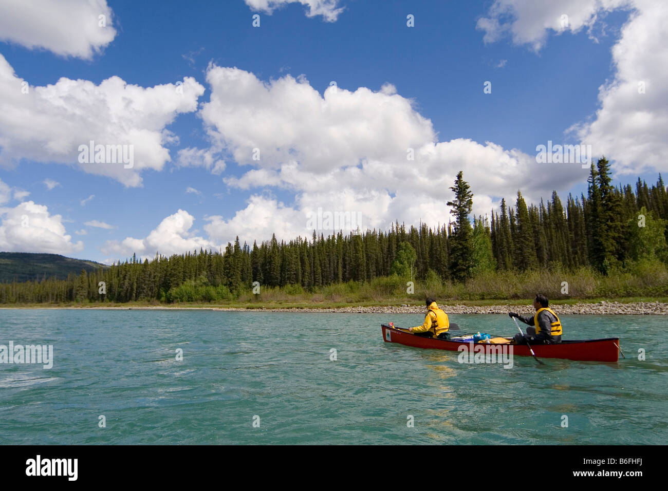 Kanuten auf Thirty Mile River, Yukon River, Yukon Territorium, Kanada, Nordamerika Stockfoto