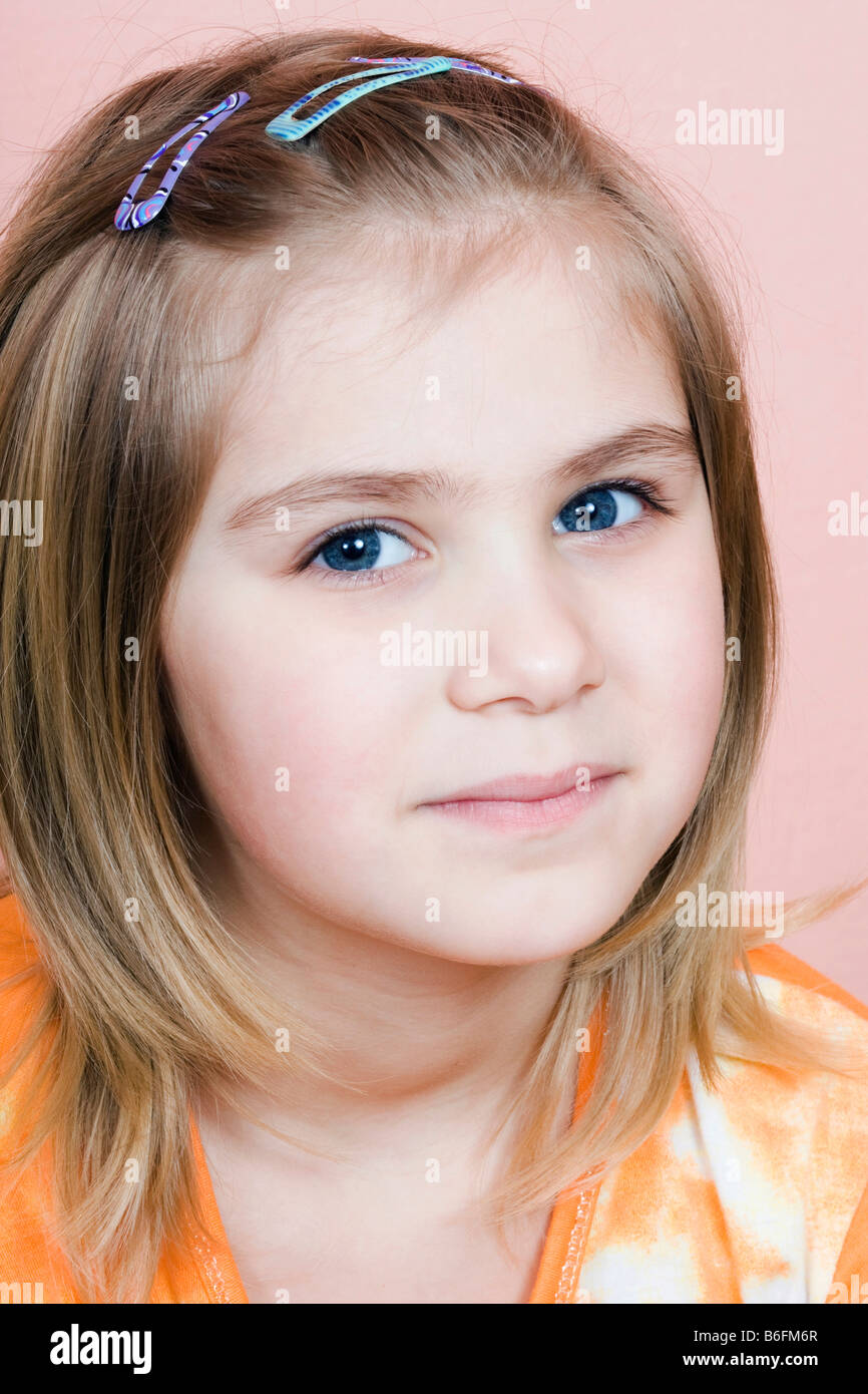 Kleines Mädchen, 6 Jahre, Porträt Stockfoto
