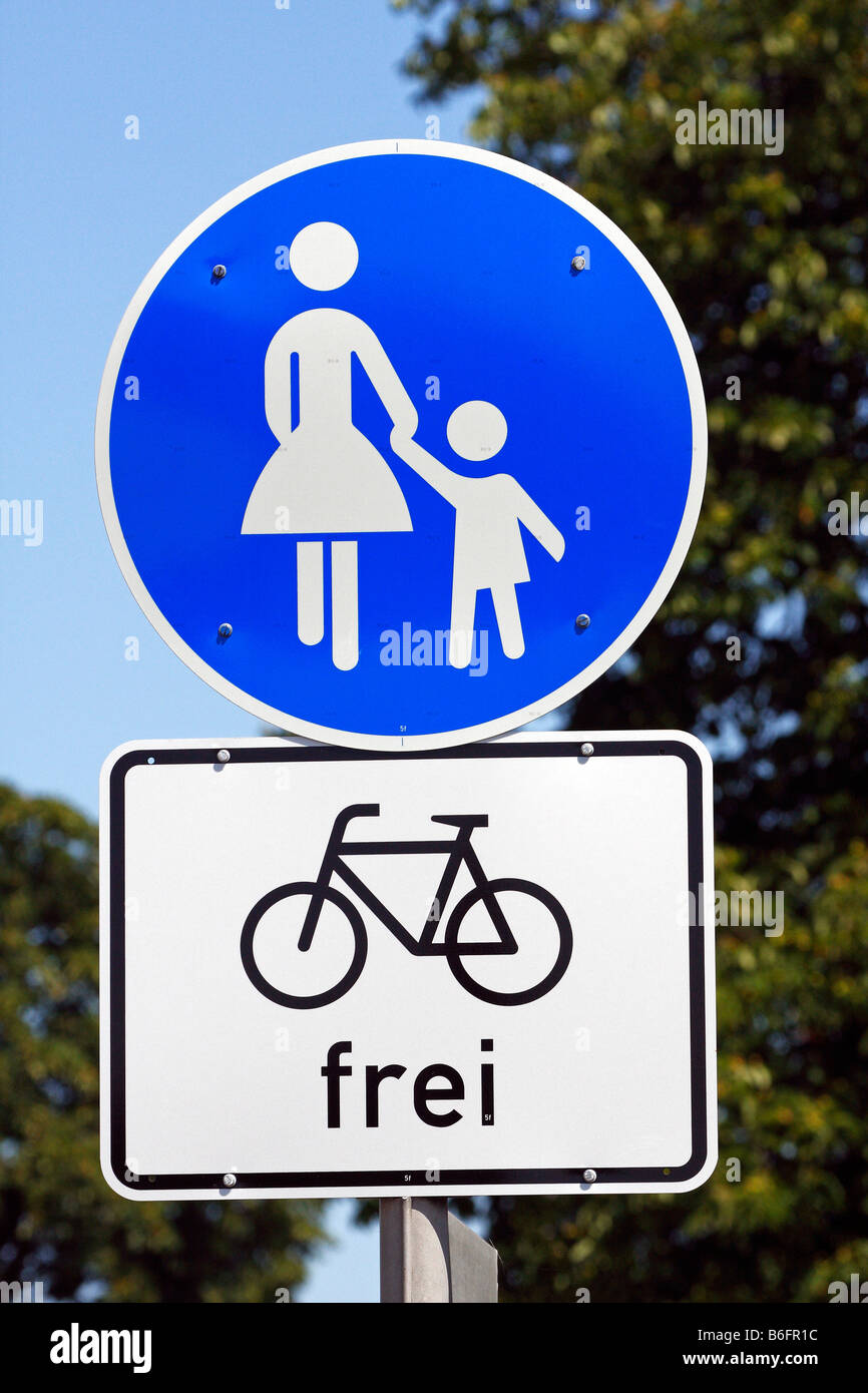 Verkehrszeichen Kombinierten Fu Und Radweg Deutschland Europa verkehrszeichen-kombinierten-fu-und-radweg-deutschland-europa