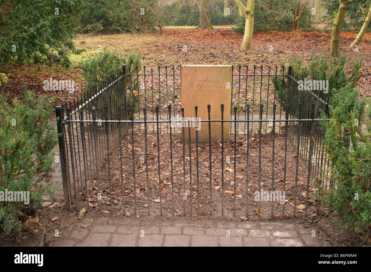 PET Cemetary Pferd Grab in Rufford Park Nottinghamshire Stockfoto