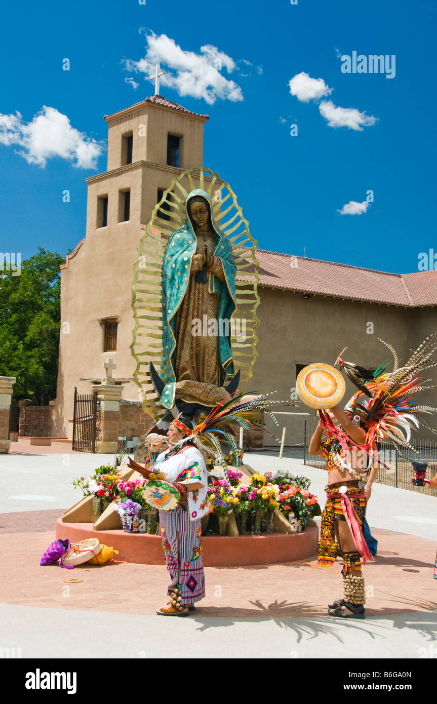 Our Lady of Guadalupe Church und Statue in Santa Fe NM Stockfoto