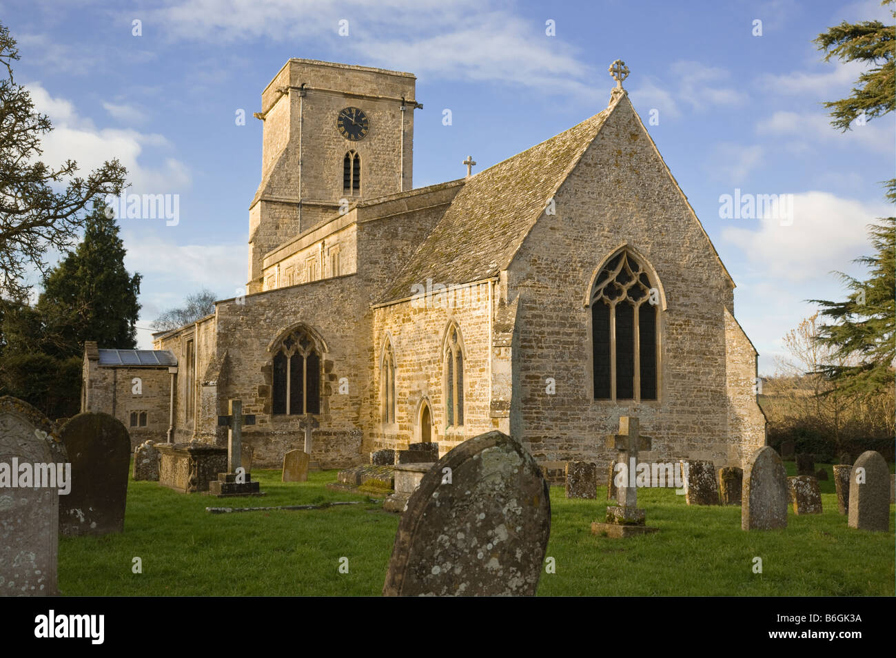 Pfarrkirche St. Mary niedriger Heyford-Oxfordshire-England-UK Stockfoto