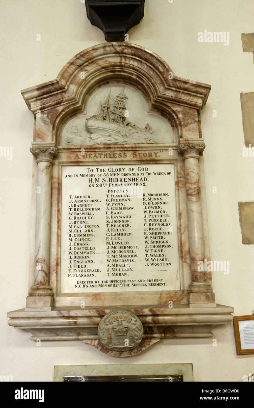 Denkmal für Soldaten, die auf HMS Birkenhead 1852 in St. Marys Church in Bury St Edmunds, Suffolk, UK starb Stockfoto