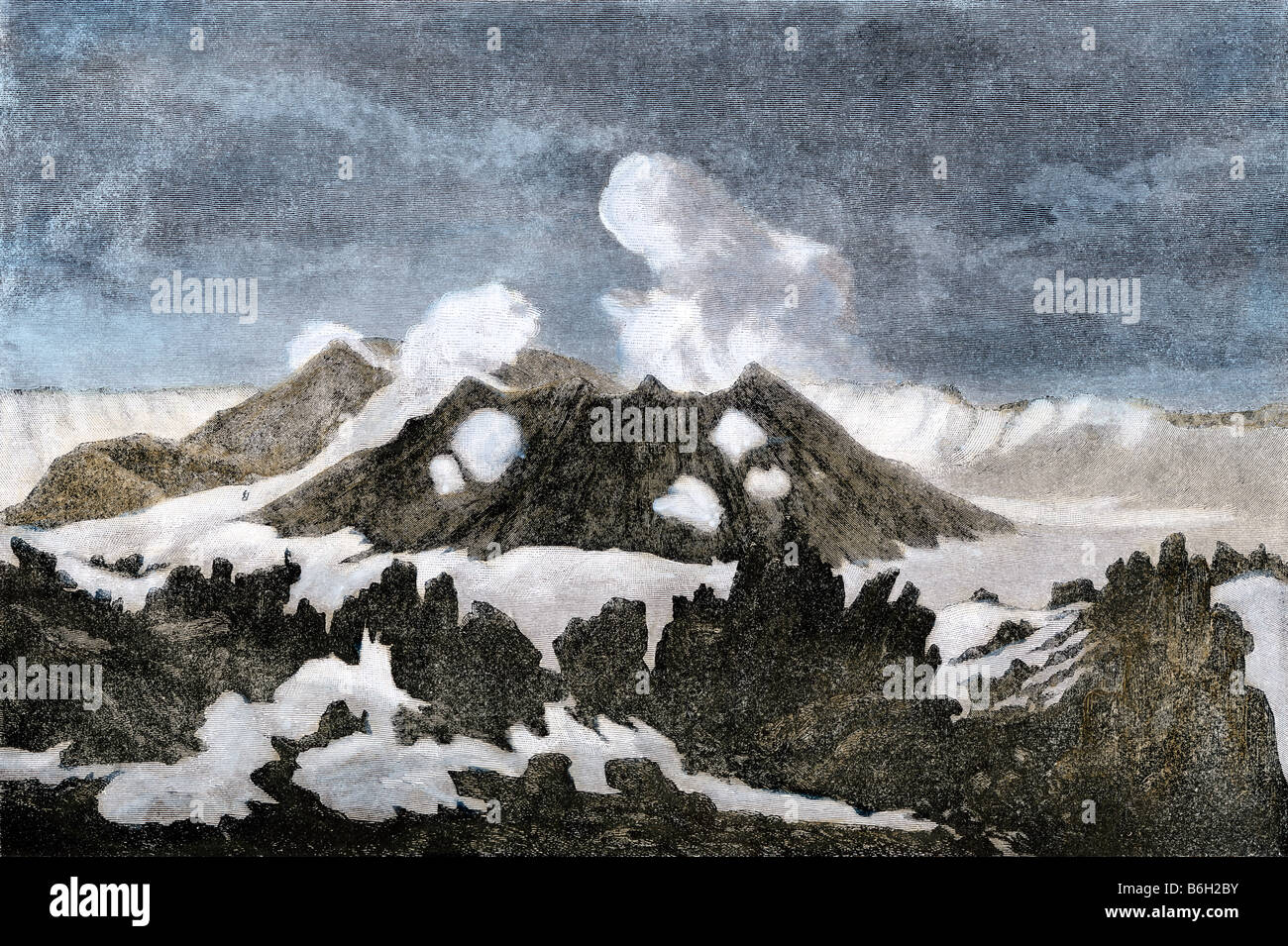 Den Vulkan Hekla mit Dampf emitting vom Gipfel Island 1800. Hand - farbige Holzschnitt Stockfoto
