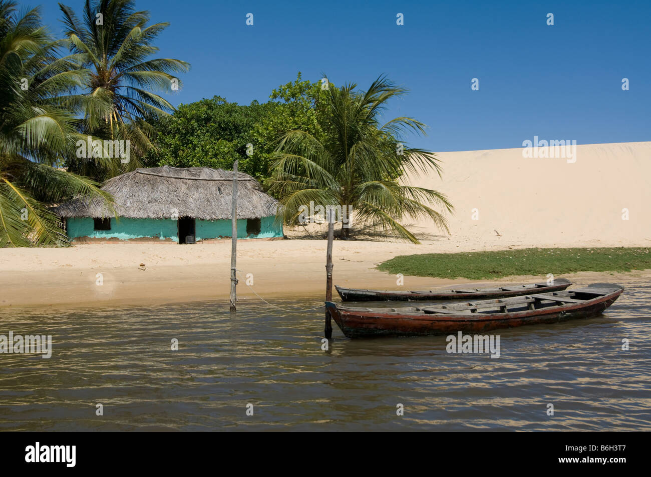 Haus am Rio Preguiças Maranhão in Brasilien Stockfoto