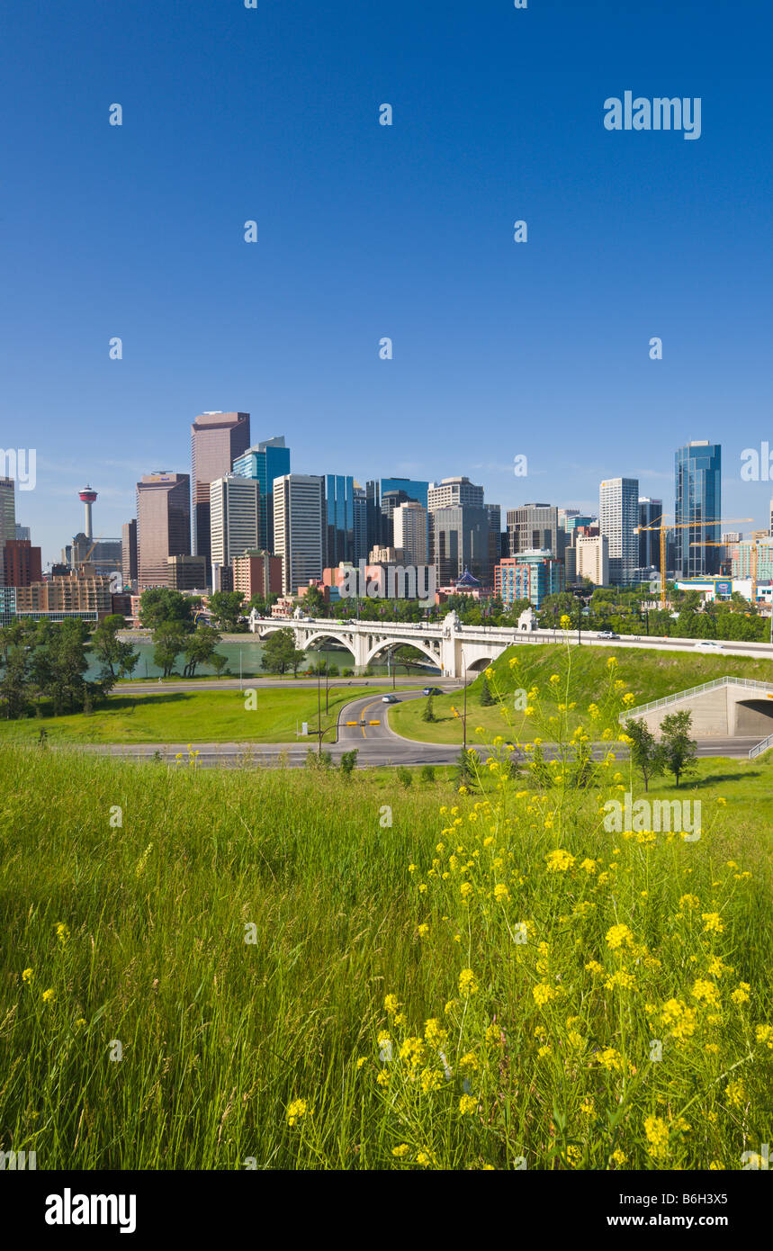 Zentrum St. Bridge und die Innenstadt von Calgary Alberta Kanada Stockfoto