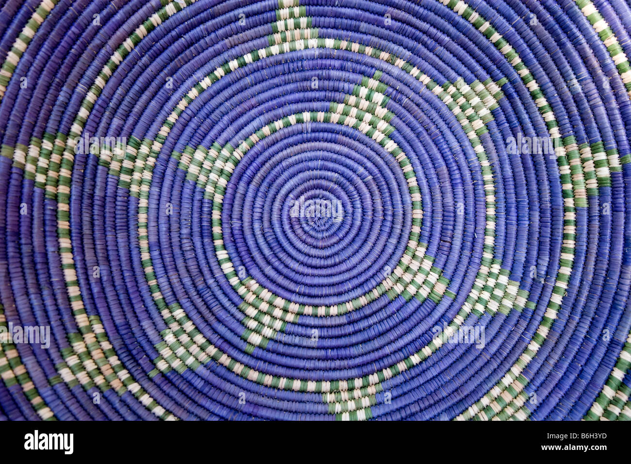 Runde geflochtene Design im südwestlichen Korb Stockfoto