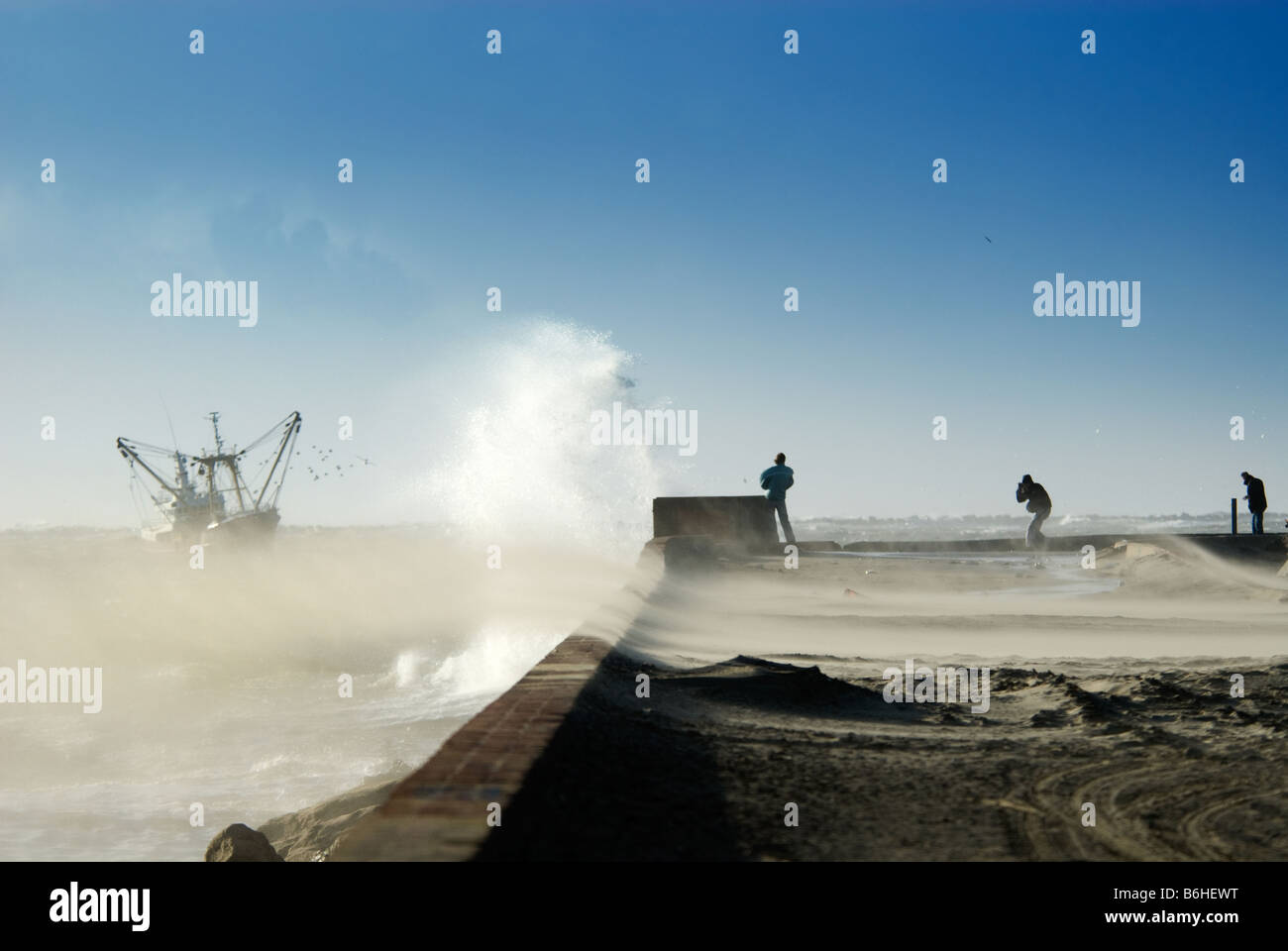 Niederländischen Küste während eines Sturms in Wijk Aan Zee Holland Niederlande Stockfoto