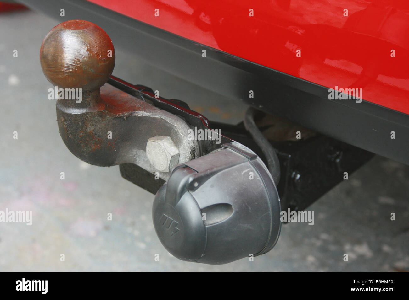 Chrom-Schädel Anhängerkupplung oder ball Hitch Abdeckung Stockfotografie -  Alamy