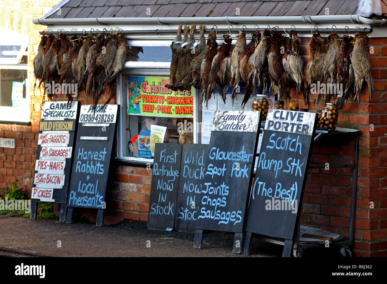 Traditionelle Metzgerei s zu Weihnachten, UK Stockfoto