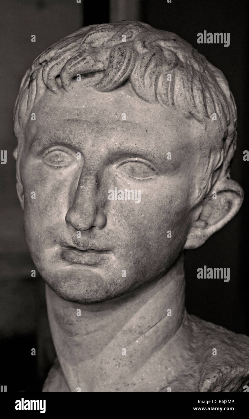 Istanbul Museum Türkei Büste von Kaiser Augustus 27 BC 14 n. Chr. Marmor Pergamon Bergama Roman Julio Claudian Dynasty Stockfoto