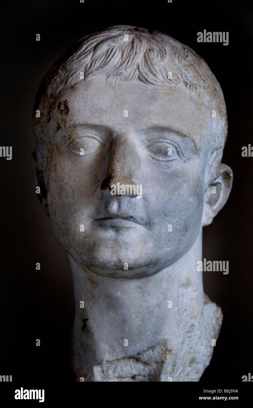 Türkei Istanbul Museum Kaiser Tiberius 14 37 n. Chr. Marmor Pergamon Bergama Roman Julio Claudian Dynasty Stockfoto