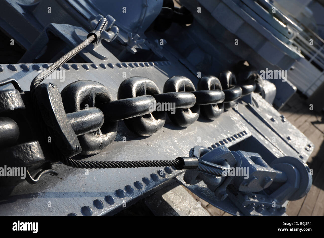 schwere Kette auf der ursprünglichen Ozeandampfer Queen Mary Stockfoto