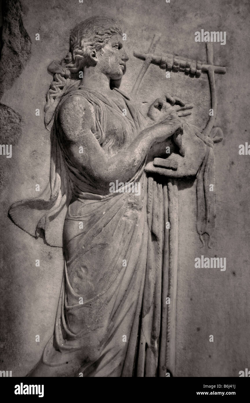 A muse Fotos und Bildmaterial in hoher Auflösung Alamy