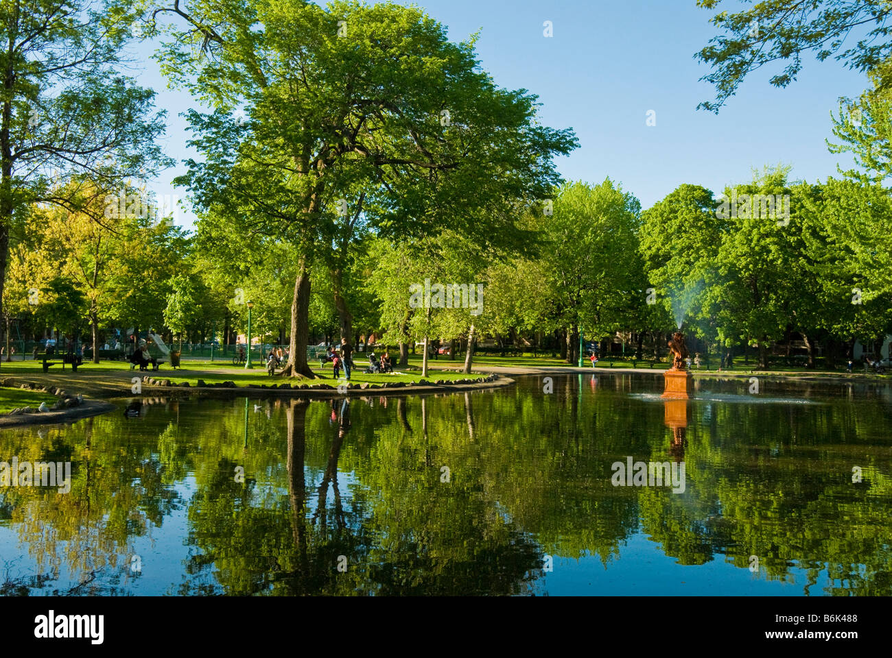 Öffentlicher Park Pratt in Outremont Viertel von Montreal Stockfoto