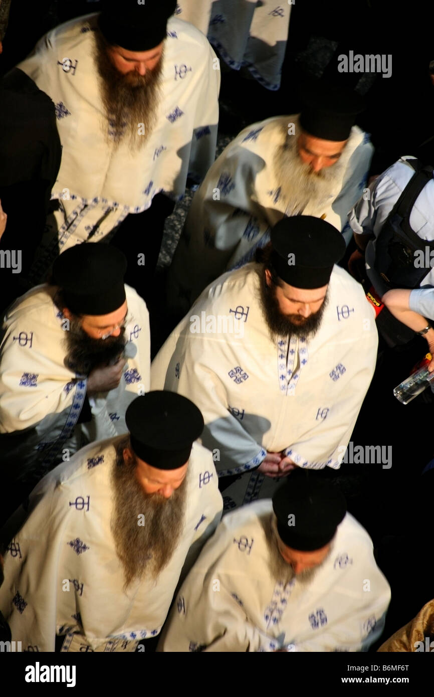 Das heilige Feuer (griechisch Ἃγιον Φῶς, 'Heiliges Licht') wird von orthodoxen Christen als ein Wunder, das jedes Jahr bei der Chu Auftritt beschrieben Stockfoto