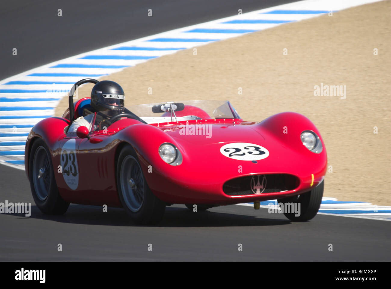 Eine 1957 Maserati 200SI am historischen Autorennen Monterey, Monterey, Kalifornien, USA Stockfoto