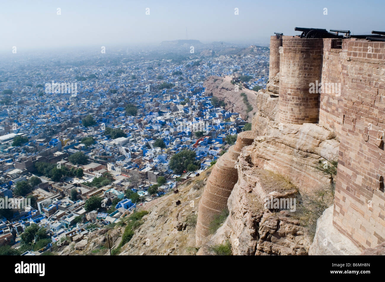 Erhöhte Ansicht einer Stadt, Mehrangarh Fort, Jodhpur, Rajasthan, Indien Stockfoto