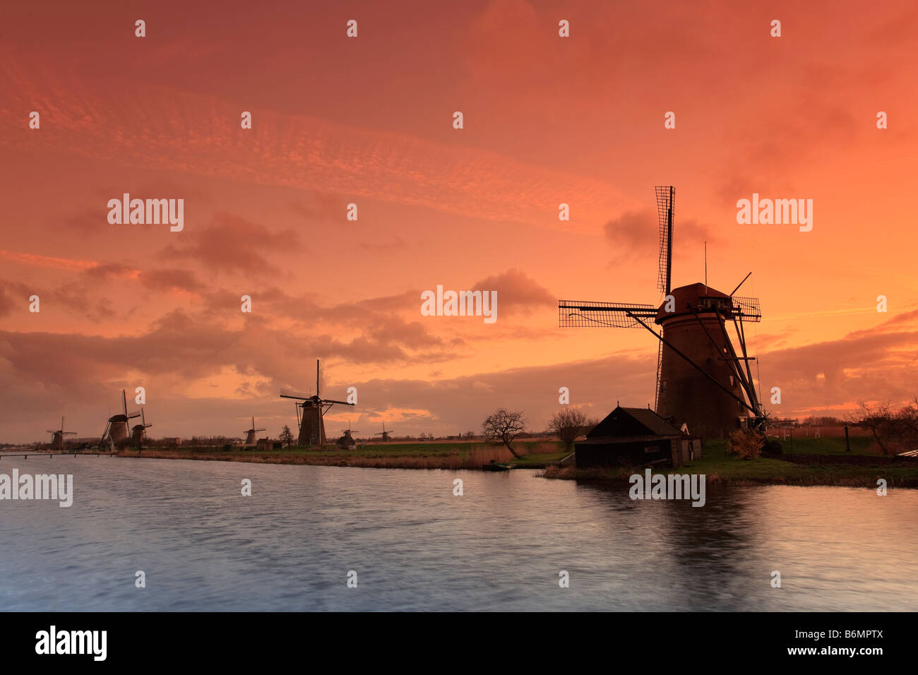 Kinderdijk Windmühlen zum UNESCO-Weltkulturerbe Niederlande Stockfoto