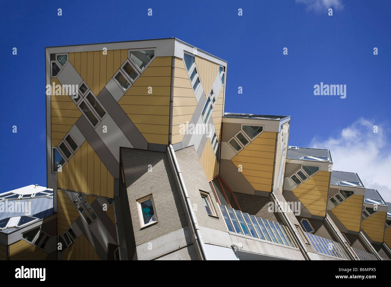Kubische Häuser Kubuswoning von Piet Blom Rotterdam Niederlande Stockfoto
