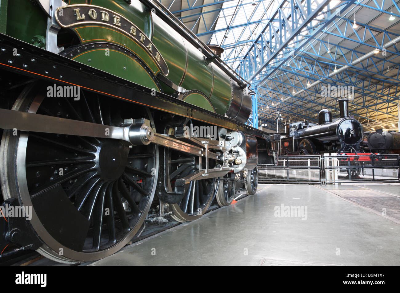 Lode Star und Hardwicke, in der großen Halle des National Railway Museum, York, England, Großbritannien Stockfoto