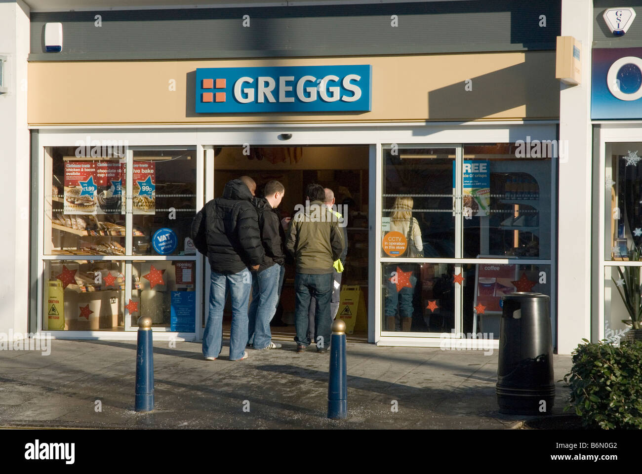 Greggs Bäcker einkaufen Foster Square Retail Park Bradford Stockfoto